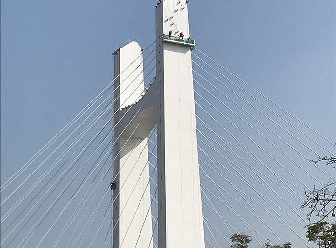 深圳福田-落马洲通道桥J3主塔维修工程